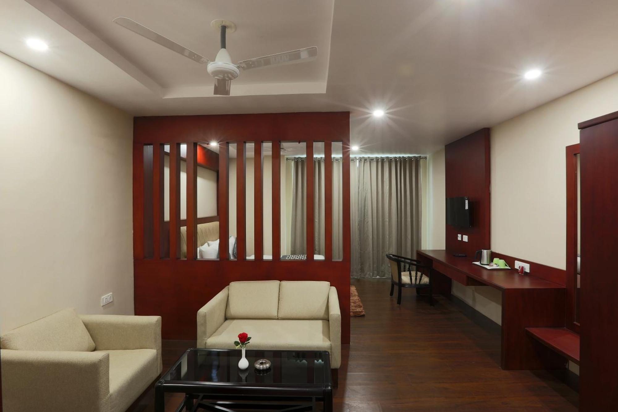 Hotel Prithvi Palace Igi Airport Delhi Nova Deli Exterior foto